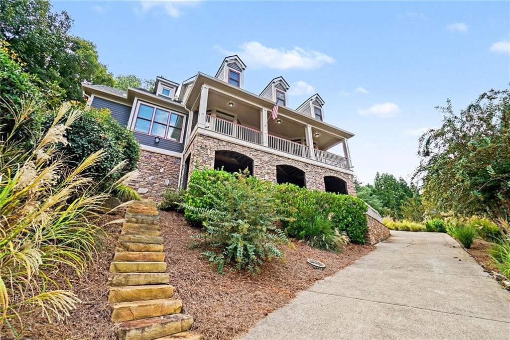 4 bedroom, 6 bathroom, 3,194 sq ft single family residence for sale at 703 Greenbelt Park Court, Canton, GA 30114 — photo 7