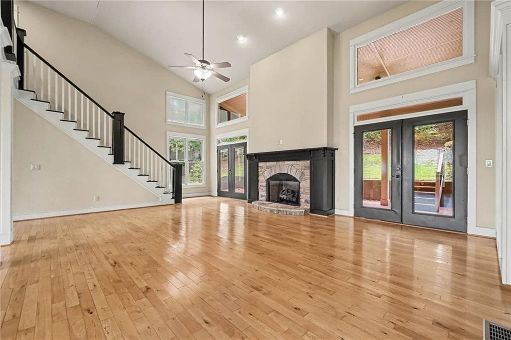 4 bedroom, 6 bathroom, 3,194 sq ft single family residence for sale at 703 Greenbelt Park Court, Canton, GA 30114 — photo 9