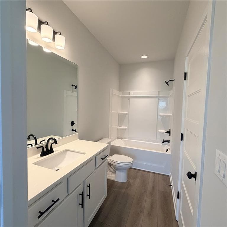 4 bedroom, 4 bathroom, 3,216 sq ft single family residence for sale at 13 Piney Grove Court, Auburn, GA 30011 — photo 7