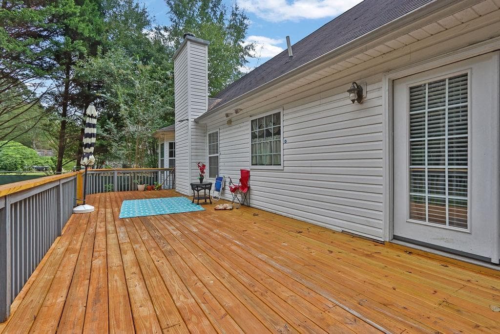 4 bedroom, 3 bathroom, 2,728 sq ft single family residence for sale at 3140 Willow Park Drive, Dacula, GA 30019 — photo 5