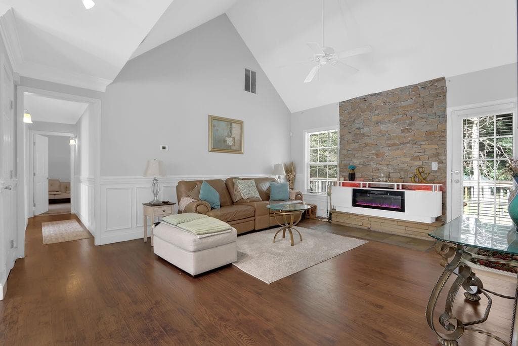 4 bedroom, 3 bathroom, 2,728 sq ft single family residence for sale at 3140 Willow Park Drive, Dacula, GA 30019 — photo 7