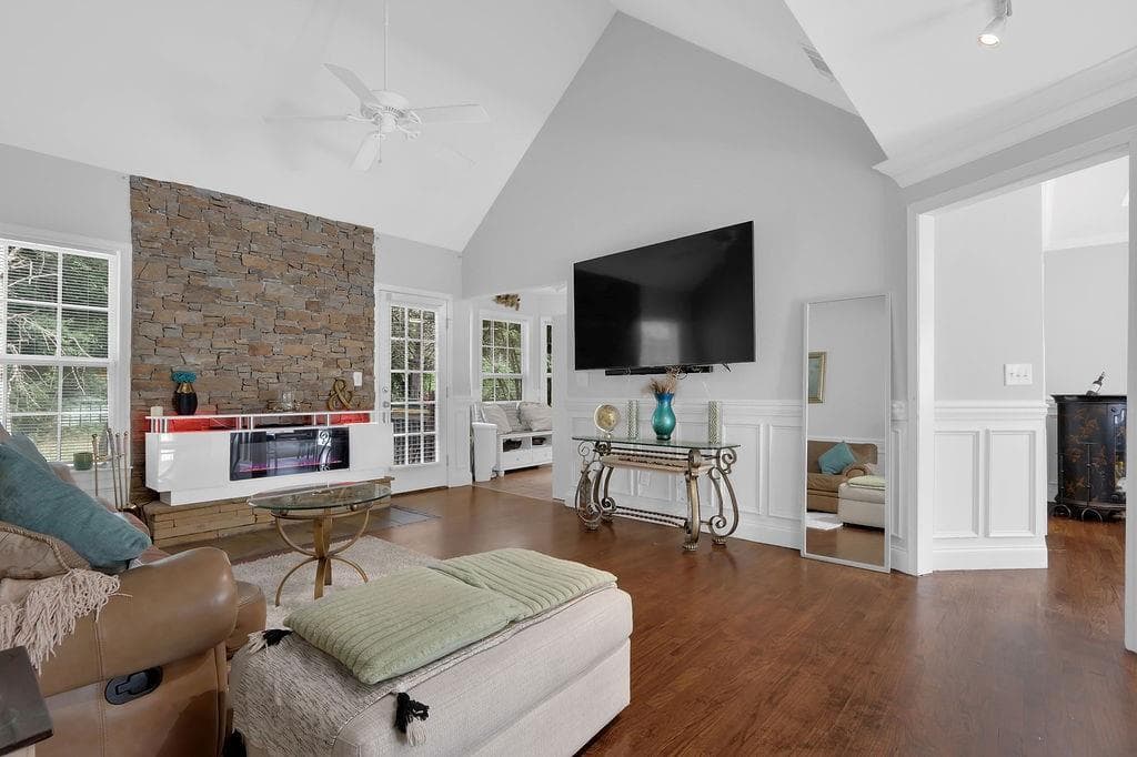 4 bedroom, 3 bathroom, 2,728 sq ft single family residence for sale at 3140 Willow Park Drive, Dacula, GA 30019 — photo 8