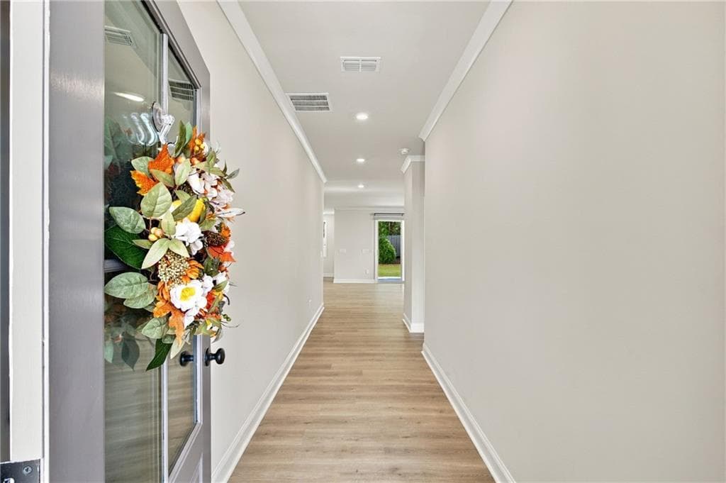 5 bedroom, 4 bathroom, 3,215 sq ft single family residence for sale at 3942 Adler Circle, Buford, GA 30519 — photo 3