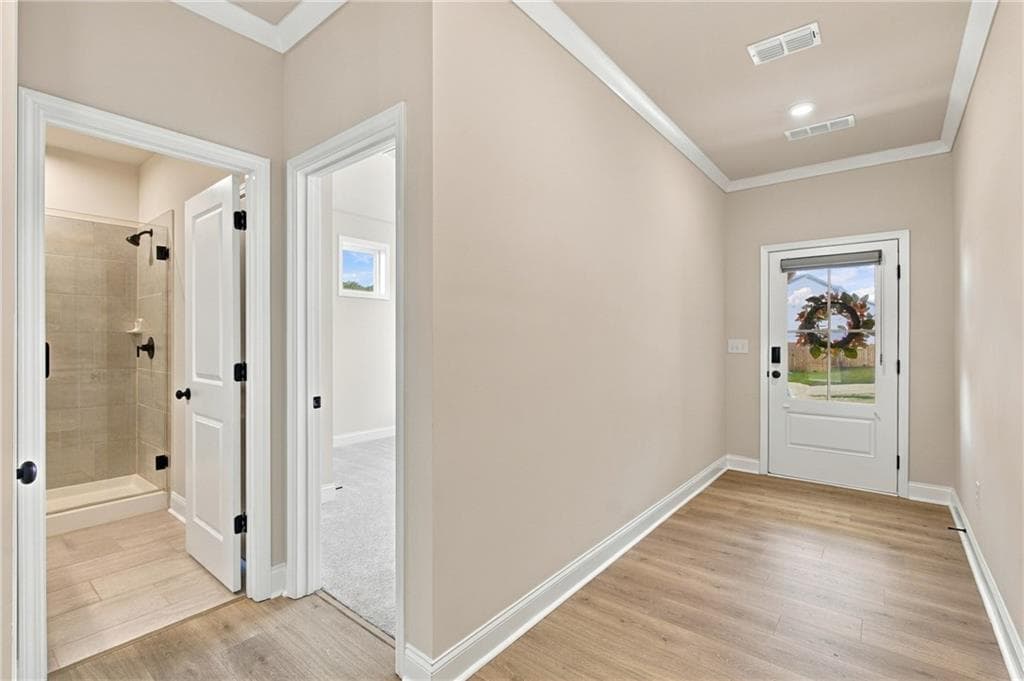 5 bedroom, 4 bathroom, 3,215 sq ft single family residence for sale at 3942 Adler Circle, Buford, GA 30519 — photo 4