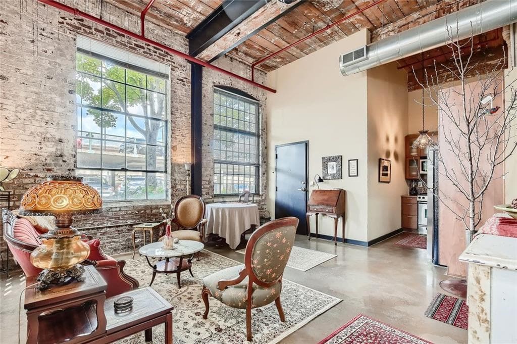 1 bedroom, 1 bathroom, 737 sq ft condominium for rent at 170 Boulevard 101F, Atlanta, GA 30312 for $2,100 a month — photo 2