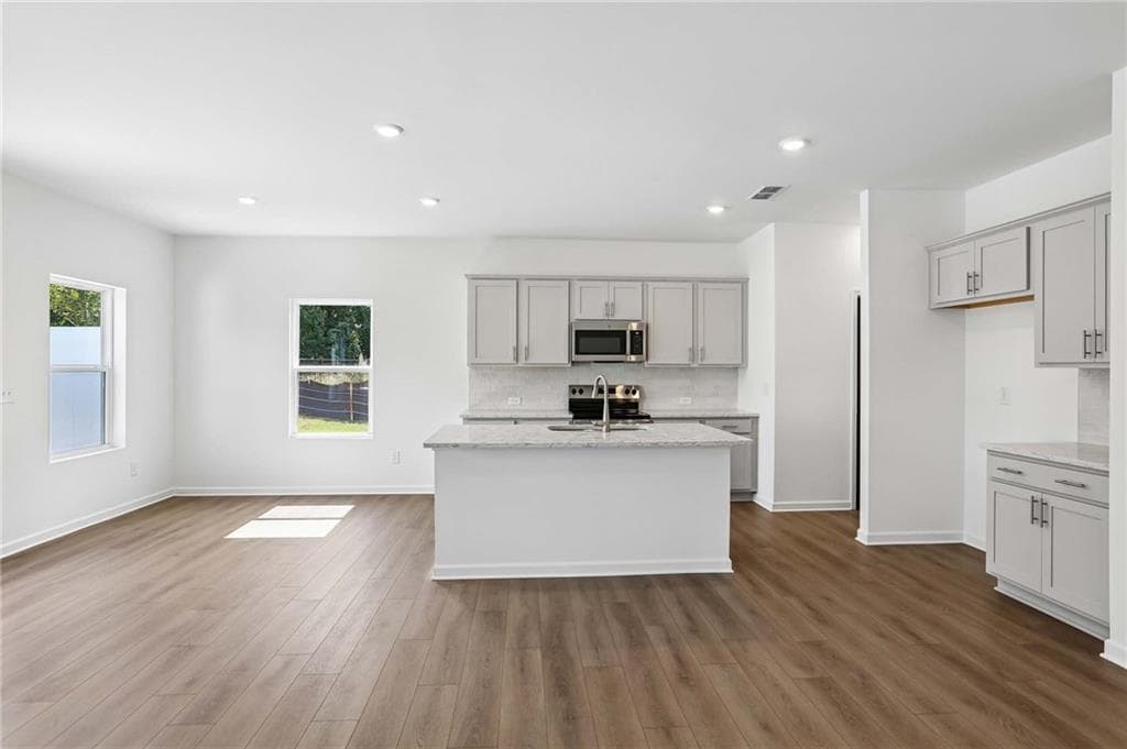 3 bedroom, 3 bathroom, 1,800 sq ft townhouse for sale at 243 Kinship Drive, Mableton, GA 30126 — photo 6