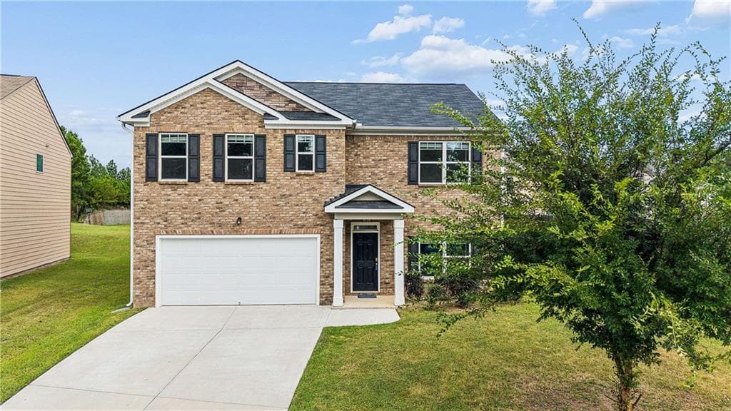 5 bedroom, 3 bathroom, 2,364 sq ft single family residence for sale at 5758 Barrington Run, Union City, GA 30291