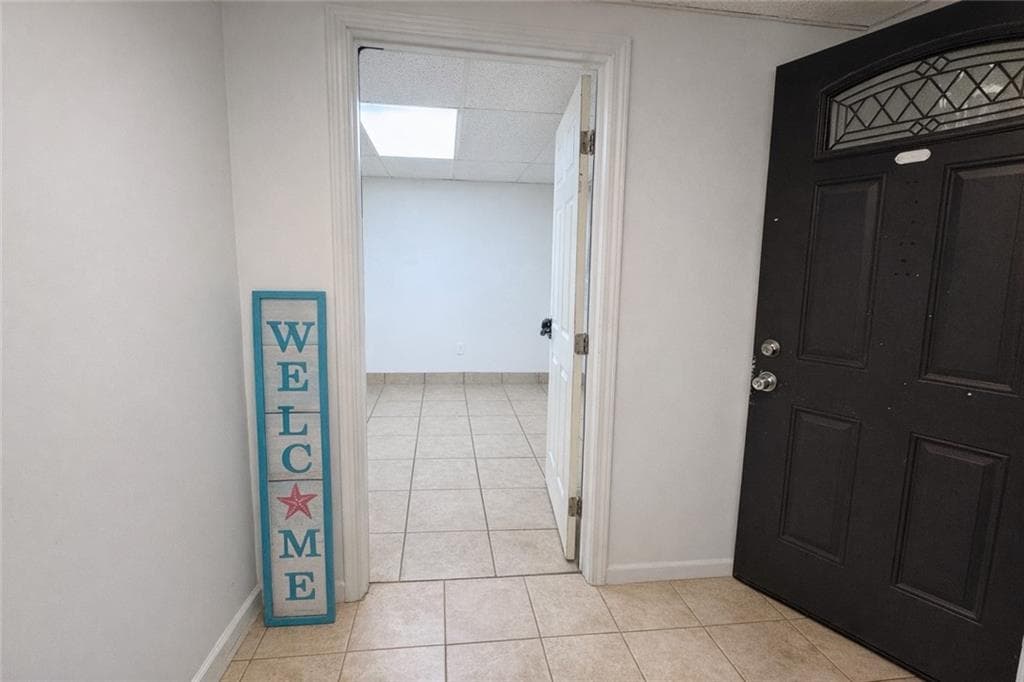 1 bedroom, 1 bathroom, 792 sq ft quadruplex for rent at 220 Sandy Springs Place D, Atlanta, GA 30328 for $1,350 a month — photo 3
