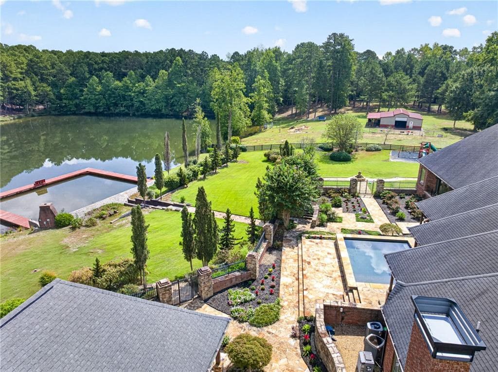 5 bedroom, 5 bathroom, 9,539 sq ft single family residence for sale at 4984 Donald Drive, Loganville, GA 30052 — photo 5