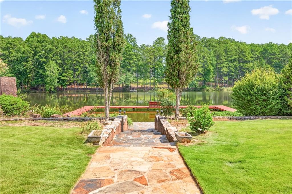 5 bedroom, 5 bathroom, 9,539 sq ft single family residence for sale at 4984 Donald Drive, Loganville, GA 30052 — photo 6