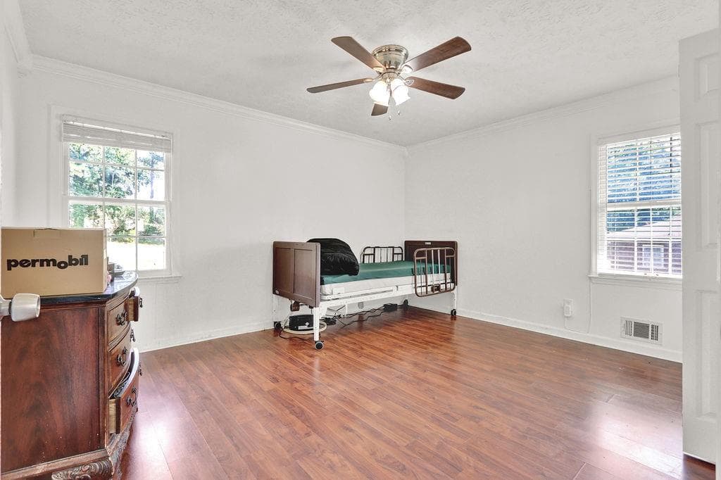 3 bedroom, 2 bathroom, 1,641 sq ft single family residence for sale at 2122 Colonial Oak Way, Stone Mountain, GA 30087 — photo 10