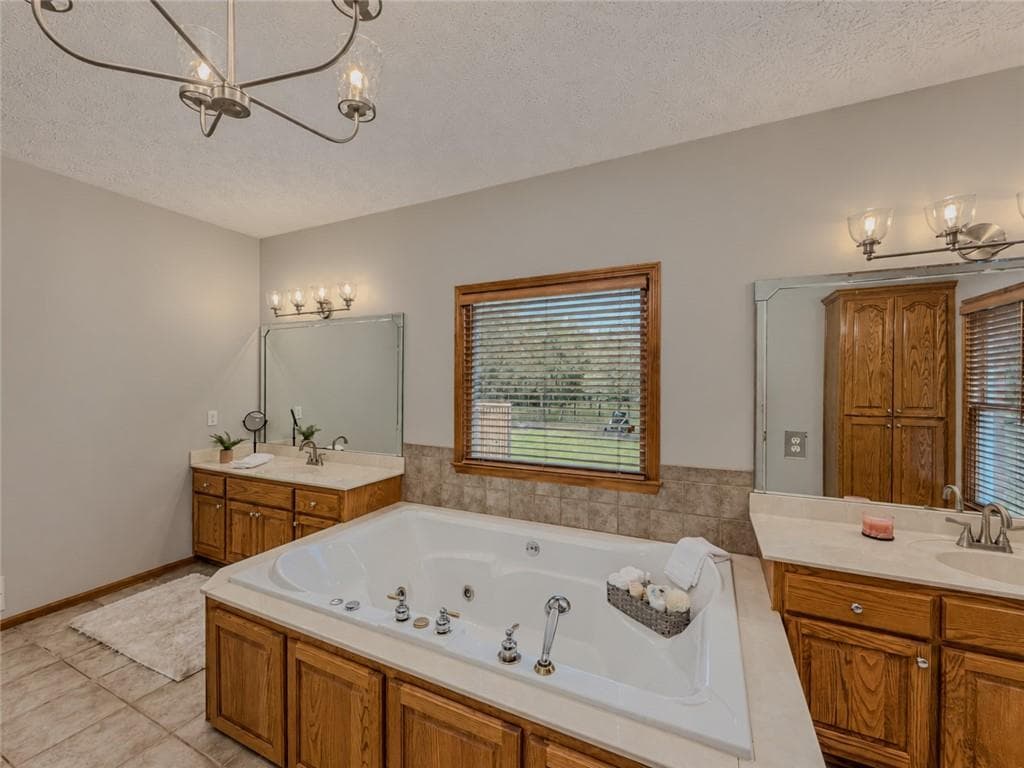 4 bedroom, 3 bathroom, 3,800 sq ft single family residence for sale at 3661 Chandler Haulk Road, Loganville, GA 30052 — photo 5
