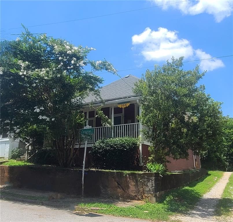 1 bedroom, 1 bathroom, 700 sq ft duplex for rent at 357 Cameron Street, Atlanta, GA 30312 for $1,695 a month — photo 1 of 10