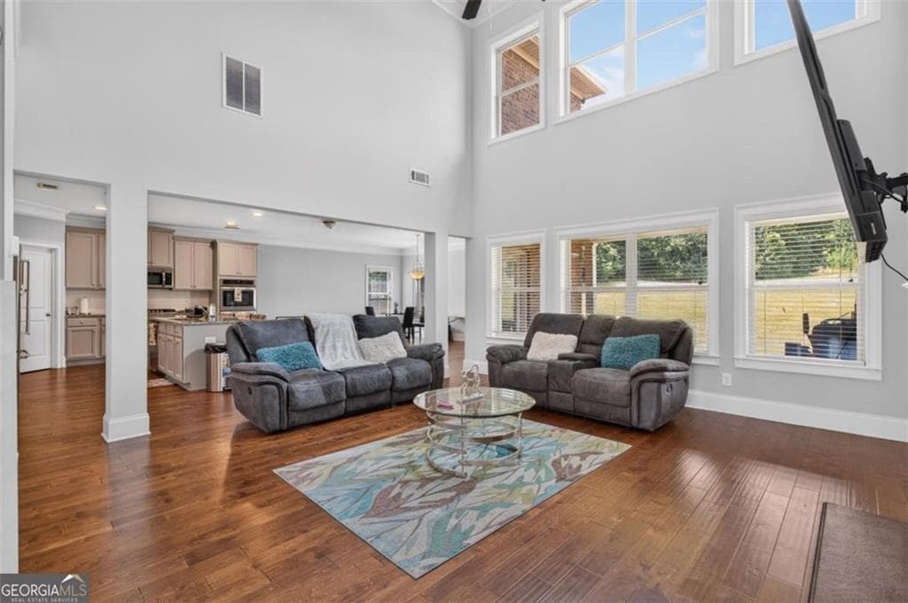 5 bedroom, 4 bathroom, 3,599 sq ft single family residence for rent at 15 Barcelona Drive, Covington, GA 30016 for $3,800 a month — photo 6