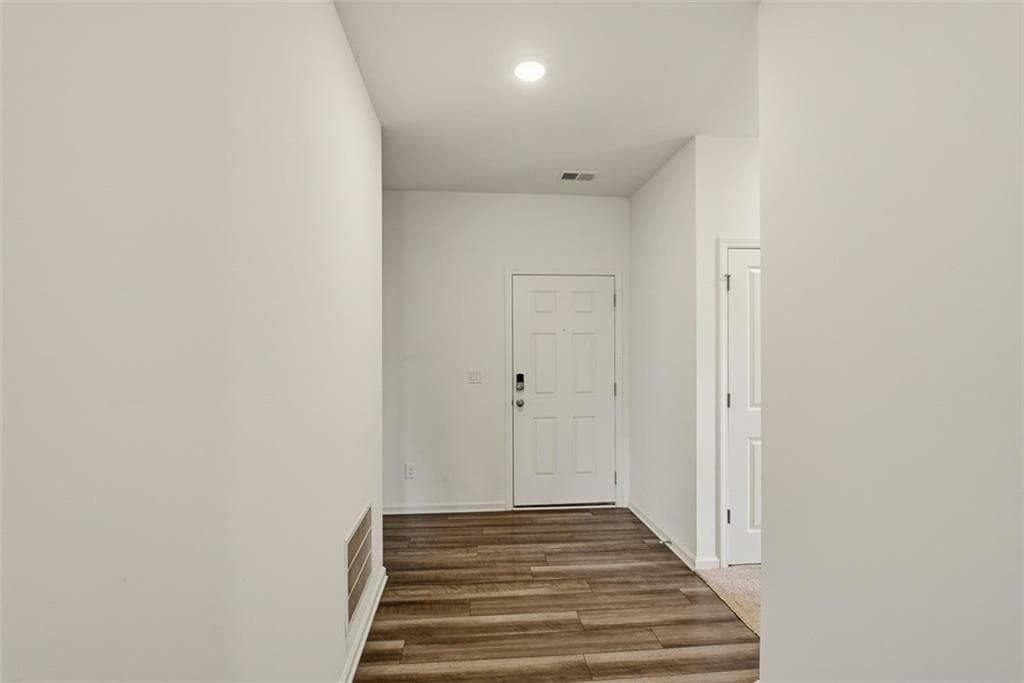 4 bedroom, 3 bathroom, 2,200 sq ft single family residence for sale at 136 Verona Drive, Cartersville, GA 30120 — photo 6
