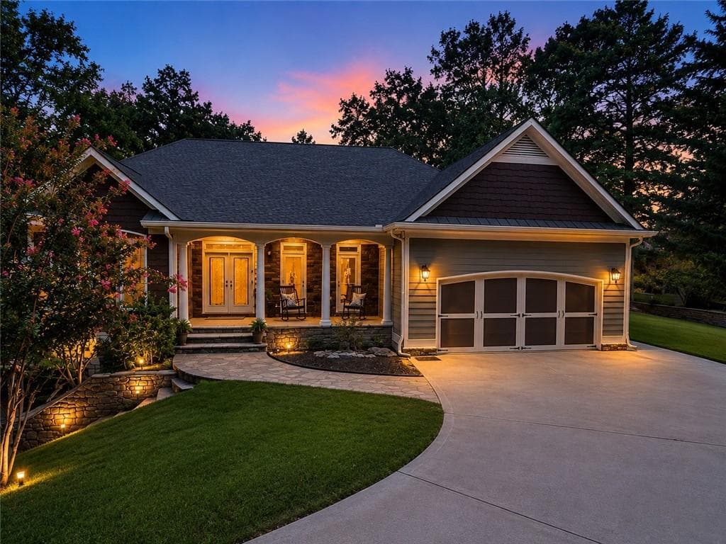 4 bedroom, 4 bathroom, 5,104 sq ft single family residence under contract at 110 N Cypress Court, Waleska, GA 30183 — photo 2