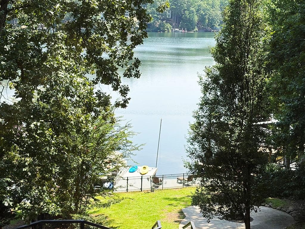 4 bedroom, 4 bathroom, 5,104 sq ft single family residence under contract at 110 N Cypress Court, Waleska, GA 30183 — photo 5