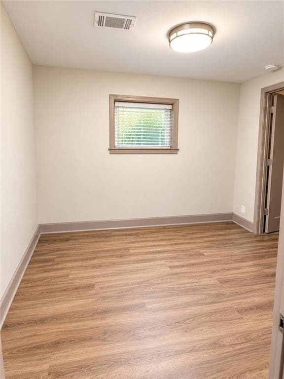 2 bedroom, 1 bathroom, 2,002 sq ft duplex for rent at 2520 Britt Road Terrace, Snellville, GA 30078 for $1,550 a month — photo 5