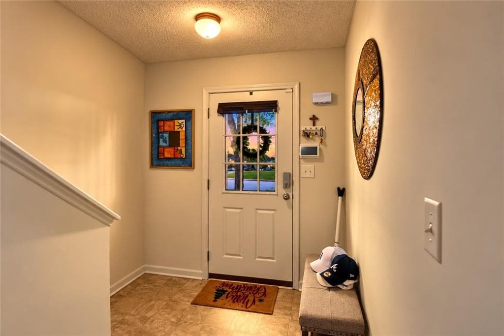 2 bedroom, 3 bathroom, 1,404 sq ft townhouse under contract at 749 Outlook Way, South Fulton, GA 30349 — photo 4