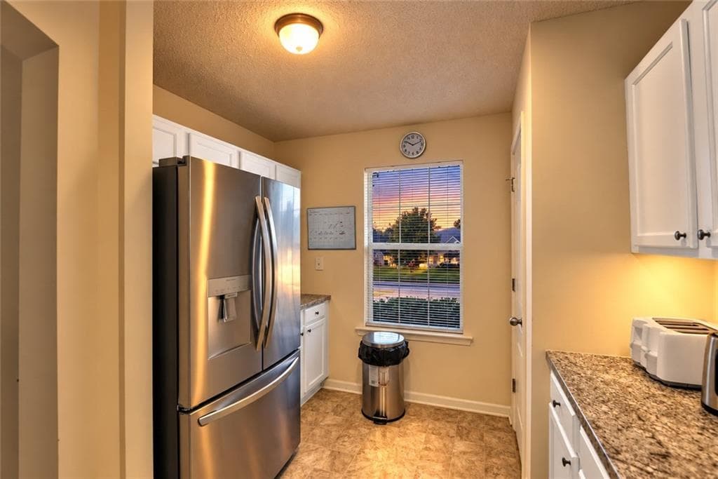 2 bedroom, 3 bathroom, 1,404 sq ft townhouse under contract at 749 Outlook Way, South Fulton, GA 30349 — photo 8