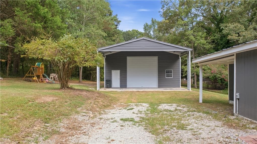 2 bedroom, 1 bathroom, 1,022 sq ft single family residence for sale at 559 Donahoo Road, Silver Creek, GA 30173 — photo 5