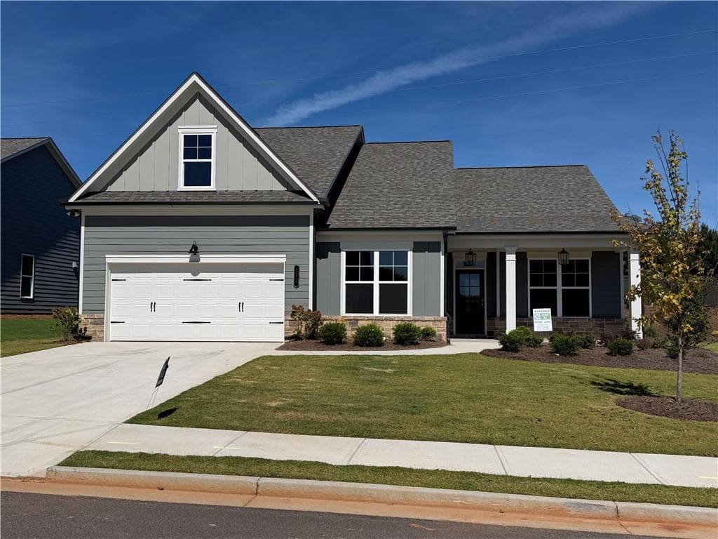 3 bedroom, 2 bathroom, 2,153 sq ft single family residence for sale at 196 Oakdale Road, Jefferson, GA 30549