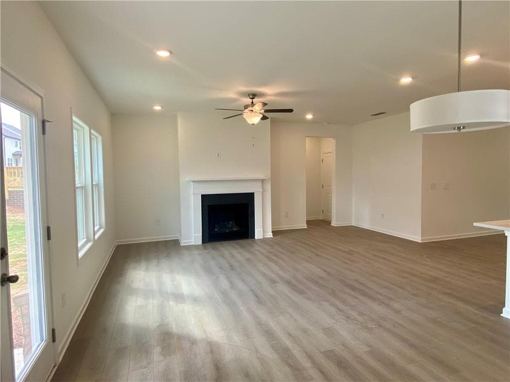 5 bedroom, 4 bathroom, 2,801 sq ft single family residence under contract at 5361 Callahan Trace, Flowery Branch, GA 30542 — photo 6
