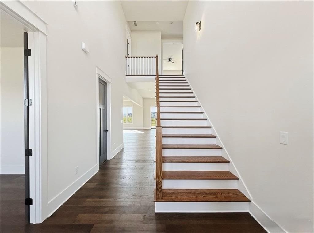 5 bedroom, 4 bathroom, 3,713 sq ft single family residence for sale at 131 Palisade Drive, Rydal, GA 30171 — photo 9