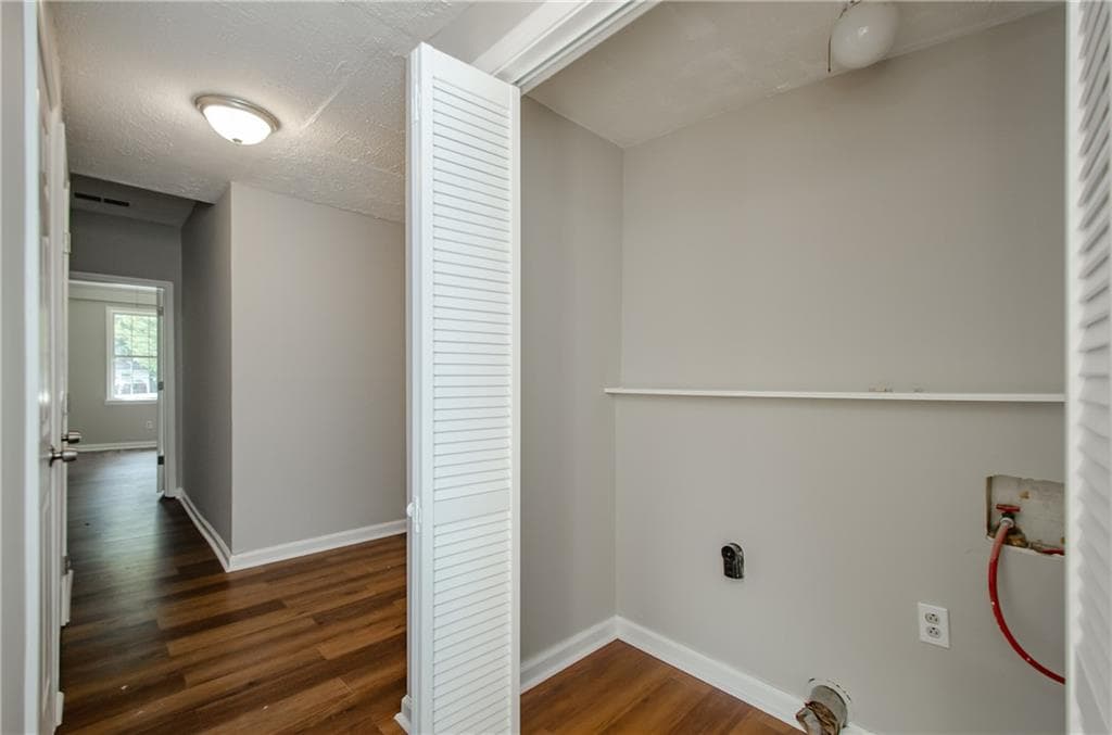 4 bedroom, 2 bathroom, 1,380 sq ft single family residence for sale at 123 Arnold Place, Jonesboro, GA 30236 — photo 10