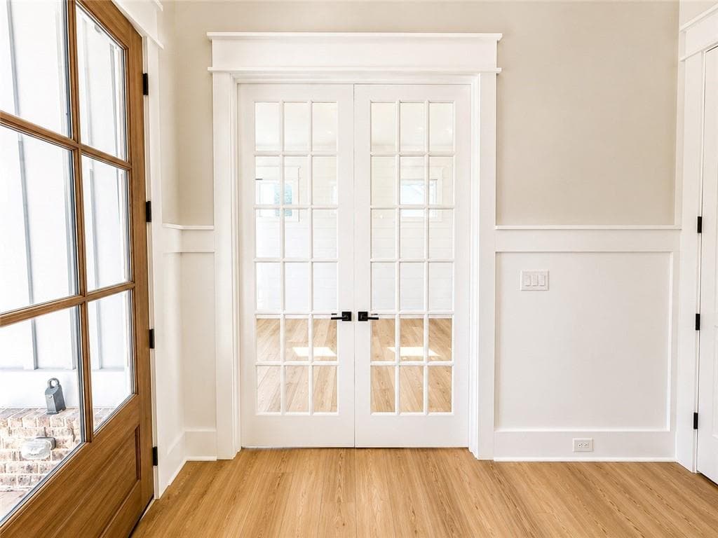 5 bedroom, 5 bathroom, 3,952 sq ft single family residence for sale at 70 Hidden Trail, Pendergrass, GA 30567 — photo 3
