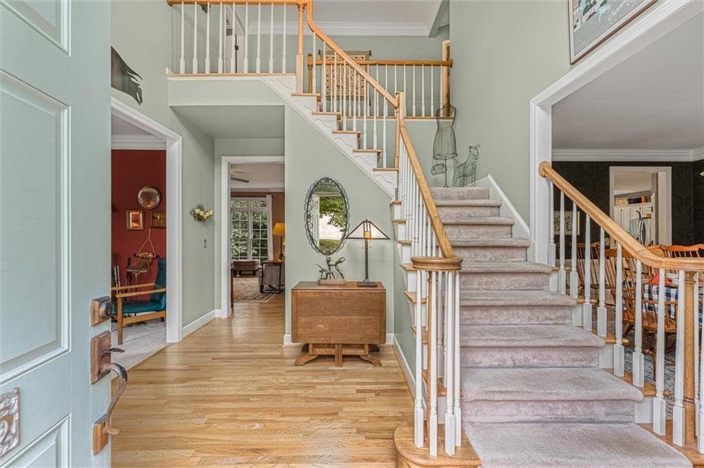 4 bedroom, 5 bathroom, 2,756 sq ft single family residence for sale at 625 Varina Way, Alpharetta, GA 30022 — photo 2