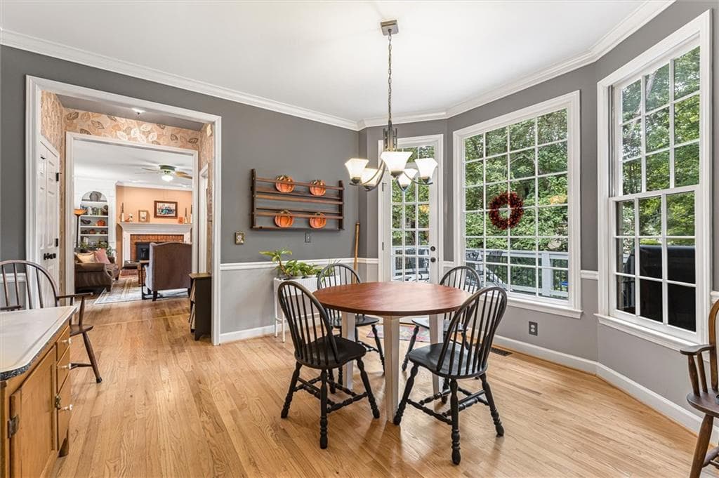 4 bedroom, 5 bathroom, 2,756 sq ft single family residence for sale at 625 Varina Way, Alpharetta, GA 30022 — photo 8