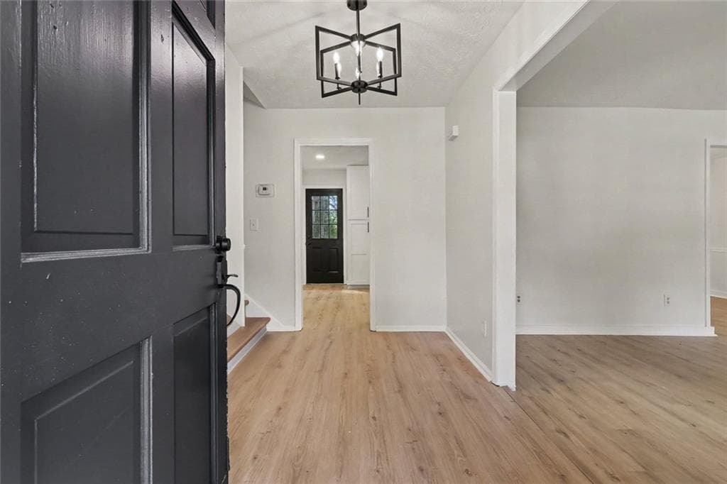 4 bedroom, 3 bathroom, 2,475 sq ft single family residence for sale at 4145 Emerald North Drive, Decatur, GA 30035 — photo 3