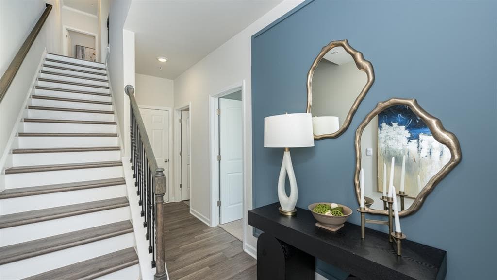 4 bedroom, 4 bathroom, 1,798 sq ft townhouse for sale at 300 Laurel Lane, Hapeville, GA 30354 — photo 4