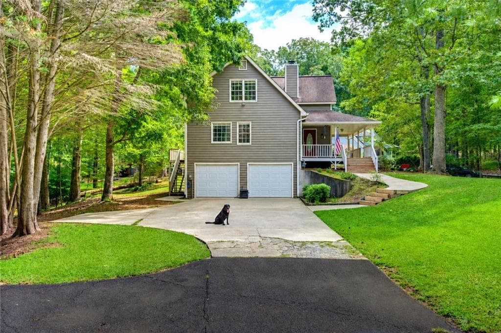 3 bedroom, 3 bathroom, 2,040 sq ft single family residence for sale at 33 Mayapple Glen, Dawsonville, GA 30534 — photo 2