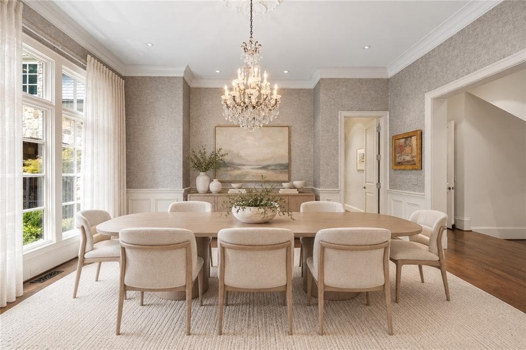 5 bedroom, 8 bathroom, 10,488 sq ft single family residence for sale at 675 W Paces Ferry, #4 Road, Atlanta, GA 30327 — photo 5