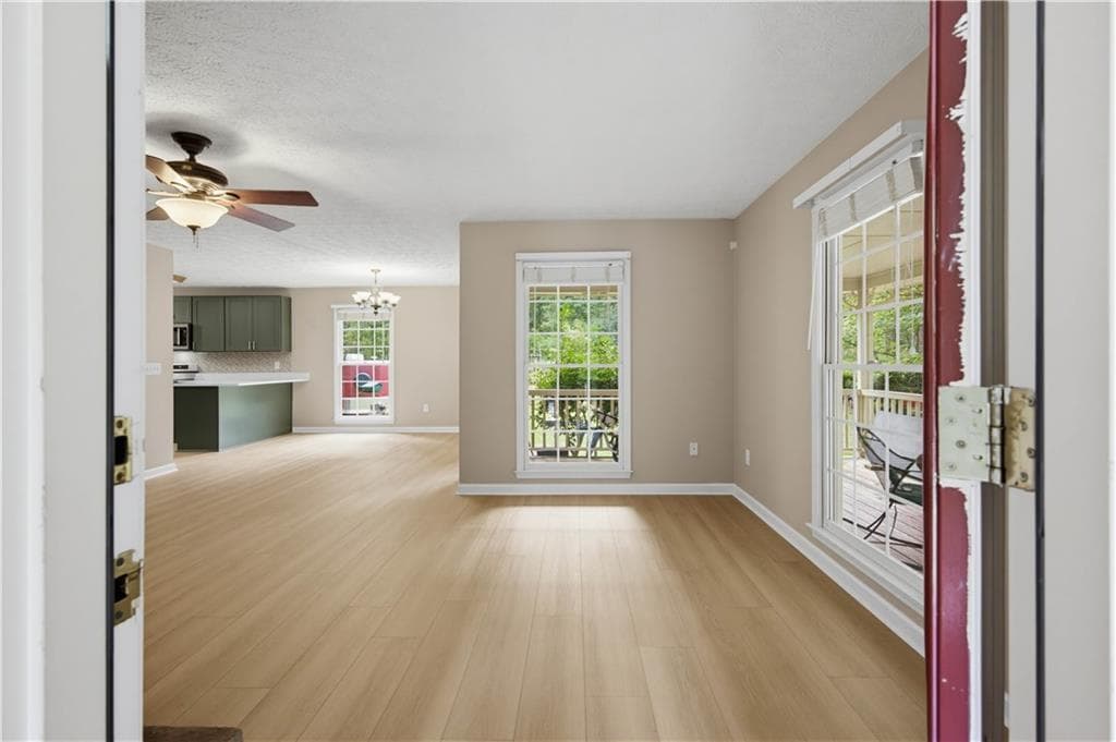 3 bedroom, 3 bathroom, 2,040 sq ft single family residence for sale at 33 Mayapple Glen, Dawsonville, GA 30534 — photo 9