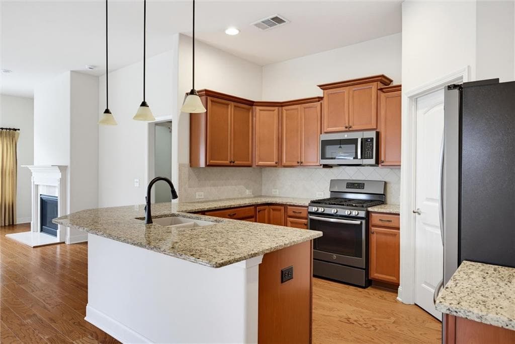 2 bedroom, 2 bathroom, 1,729 sq ft single family residence for sale at 2047 Imperial Pond, Powder Springs, GA 30127 — photo 4