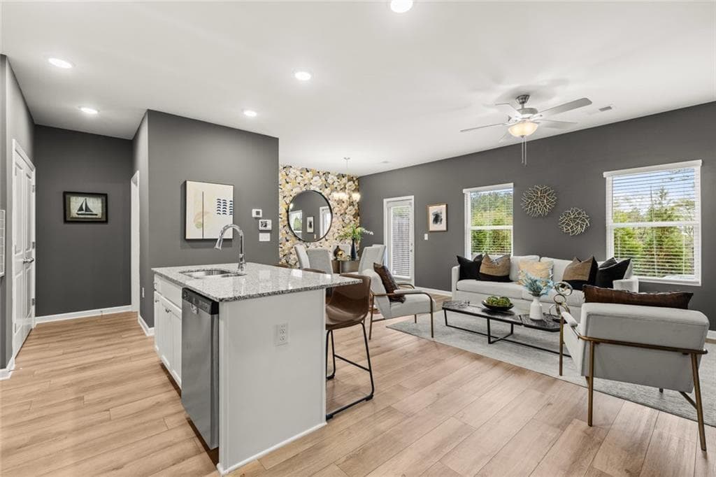 3 bedroom, 3 bathroom, 1,695 sq ft townhouse for sale at 308 Epping Street 28, Stockbridge, GA 30281 — photo 5