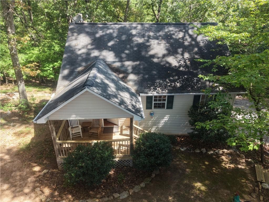 1 bedroom, 2 bathroom, 1,095 sq ft single family residence for sale at 597 Sleepy Hollow Road, Dahlonega, GA 30533 — photo 2