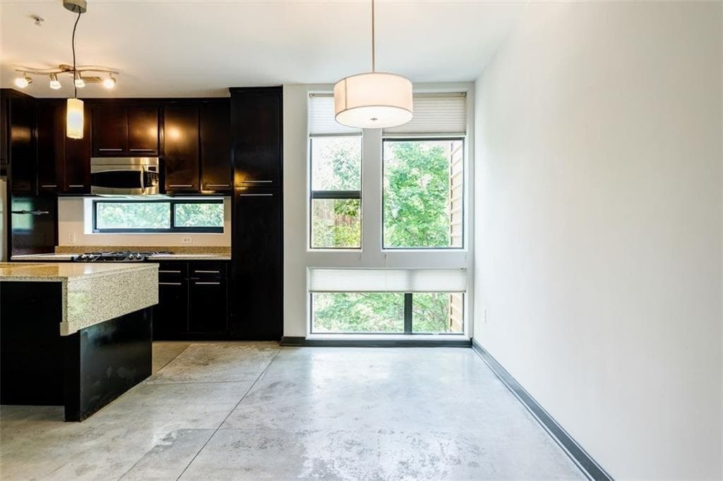 2 bedroom, 2 bathroom, 1,250 sq ft townhouse for rent at 972 Dekalb Avenue 205, Atlanta, GA 30307 for $2,675 a month — photo 5