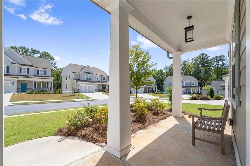 4 bedroom, 3 bathroom, 3,170 sq ft single family residence for sale at 131 Spaulding Lane, Woodstock, GA 30188 — photo 2