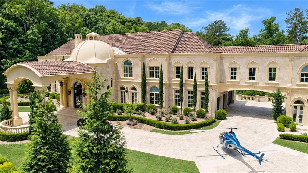 8 bedroom, 15 bathroom, 25,387 sq ft single family residence for sale at 6420 Riverside Drive, Sandy Springs, GA 30328 — photo 2