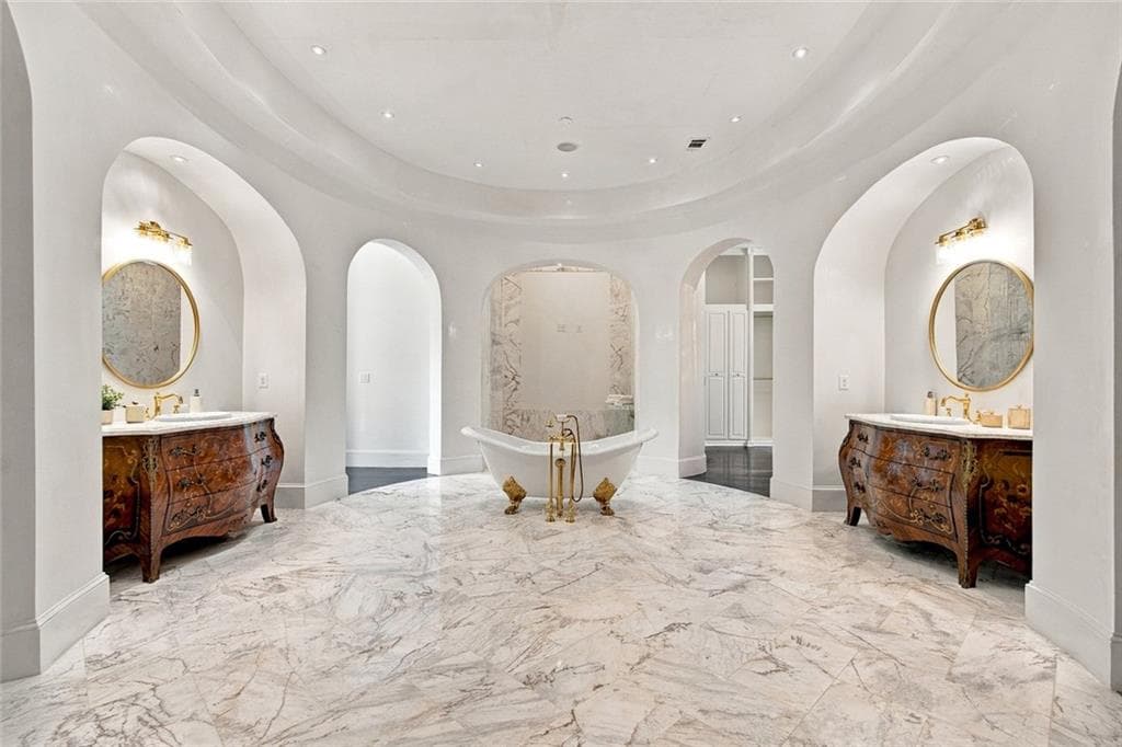 8 bedroom, 15 bathroom, 25,387 sq ft single family residence for sale at 6420 Riverside Drive, Sandy Springs, GA 30328 — photo 10