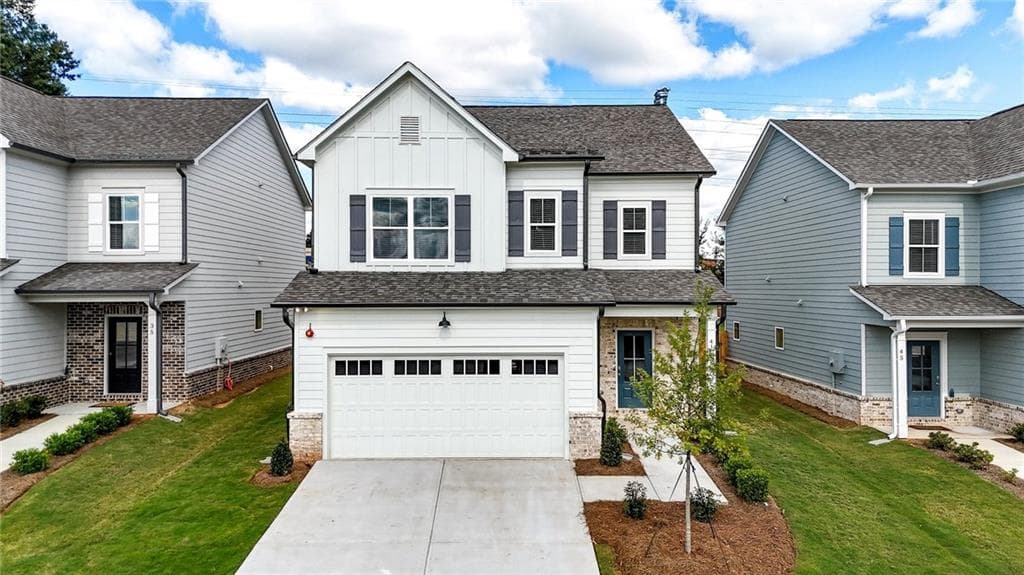 4 bedroom, 3 bathroom, 2,235 sq ft single family residence for sale at 41 Aviation Rd, Marietta, GA 30060