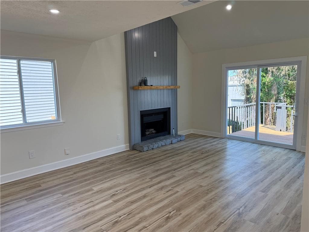 2 bedroom, 2 bathroom, 1,232 sq ft townhouse for sale at 1174 Ridgecrest Lane, Smyrna, GA 30080 — photo 8