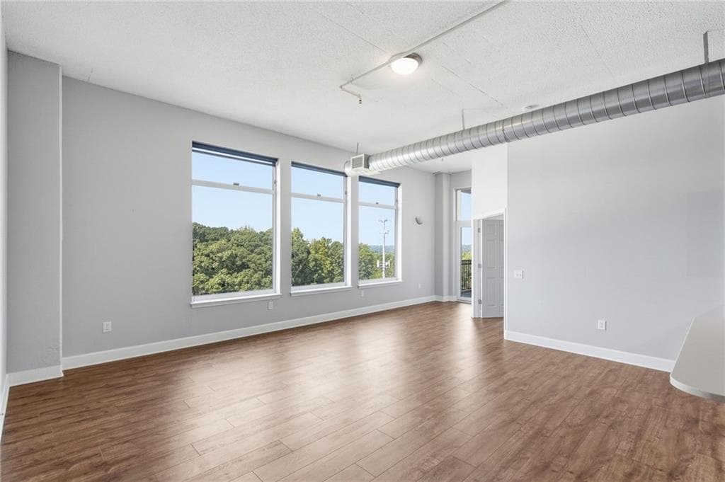 2 bedroom, 2 bathroom, 1,505 sq ft condominium for rent at 3820 Roswell Road 809, Atlanta, GA 30342 for $3,000 a month — photo 3