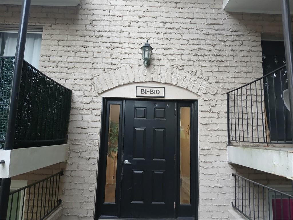 1 bedroom, 1 bathroom, 528 sq ft condominium for rent at 2805 Northeast Expressway, Atlanta, GA 30345 for $1,600 a month — photo 2