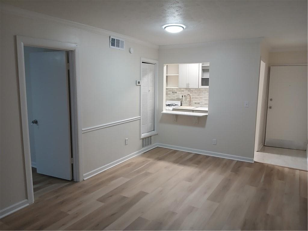 1 bedroom, 1 bathroom, 528 sq ft condominium for rent at 2805 Northeast Expressway, Atlanta, GA 30345 for $1,600 a month — photo 9