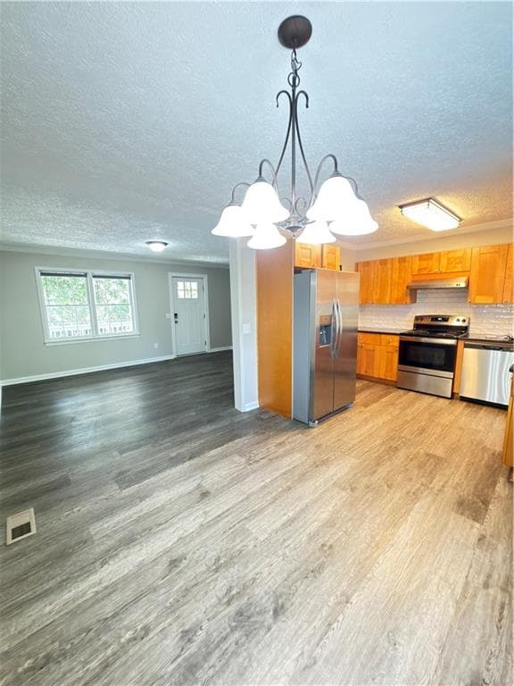 3 bedroom, 2 bathroom, 1,200 sq ft single family residence for sale at 200 Swain Street, Clarkesville, GA 30523 — photo 10